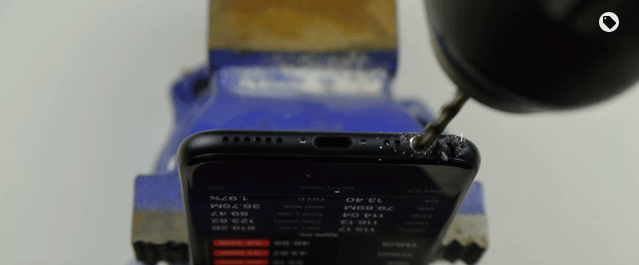 iPhone 7 headphone jack